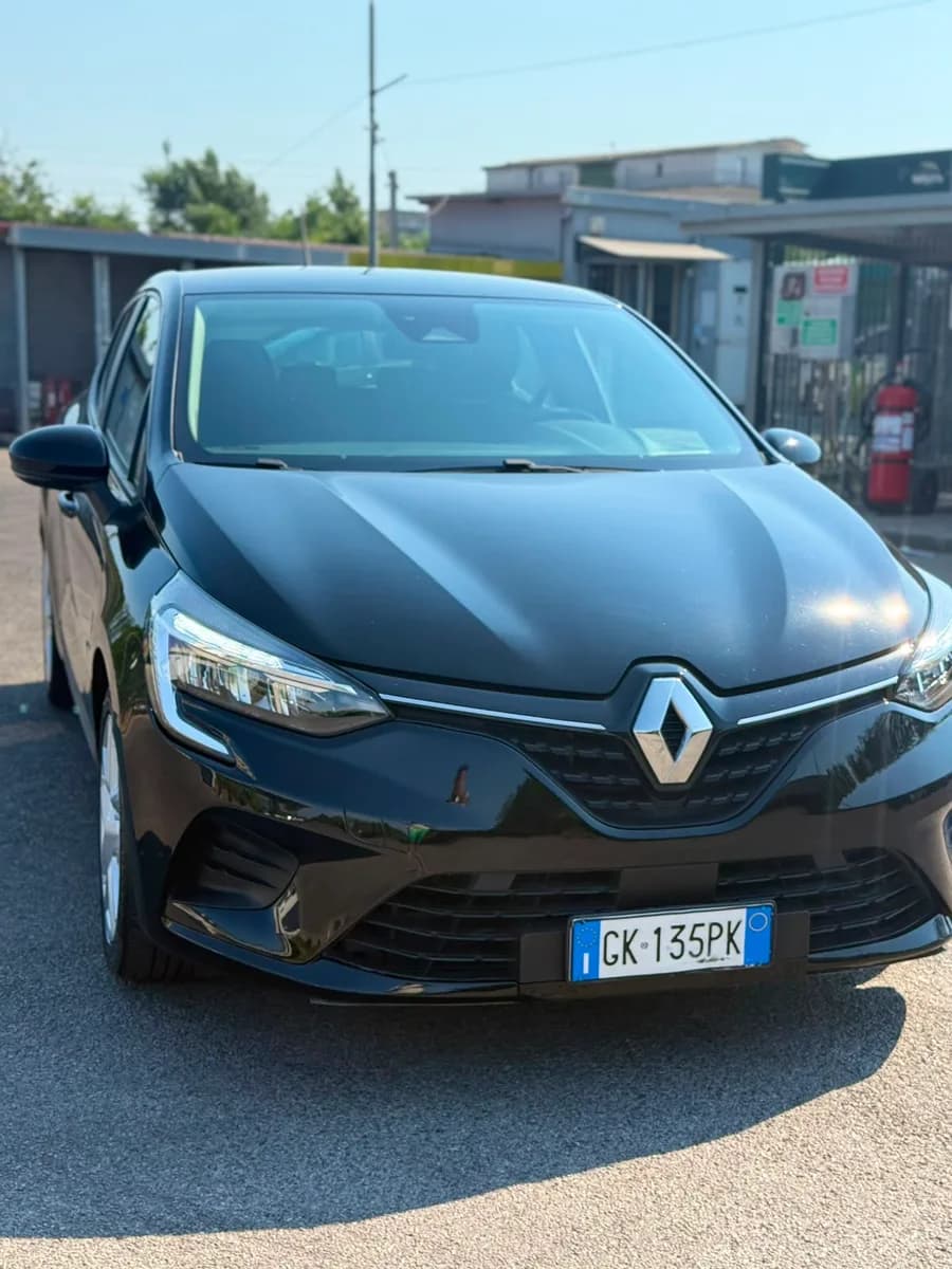 RENAULT CLIO 1.6 E-HYBRID — foto 1 di 12
